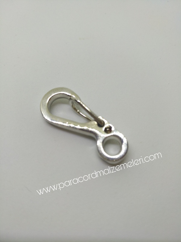 Paracord-Anahtarlik-Klips-Gumus-Renk-4.jpg